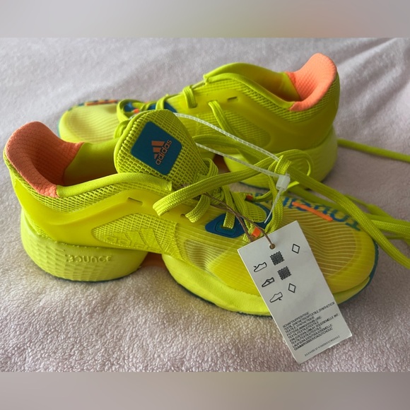 Adidas Alphatorsion M Sneakers - Picture 2 of 6